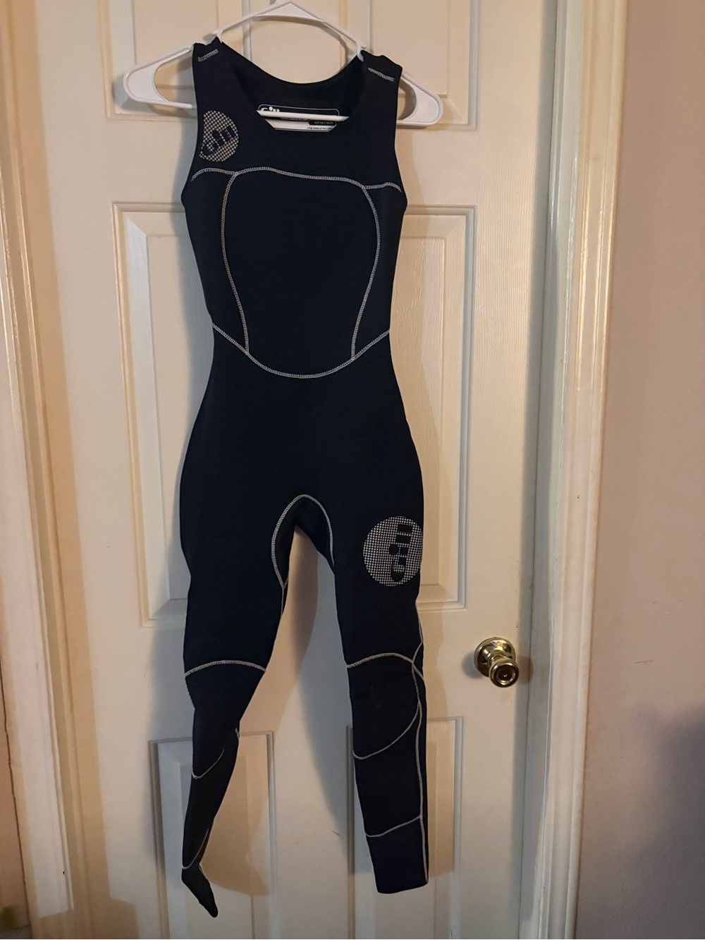 Men's Black Sleeveless Full-Length Rash Guard Suit with Contrast Stitching